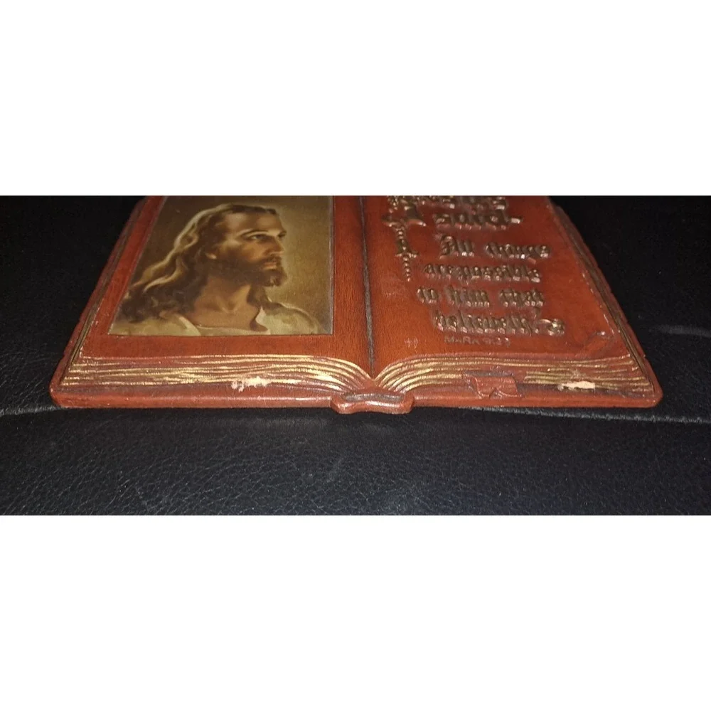 Vintage Resin Wall Hanging Stating 
